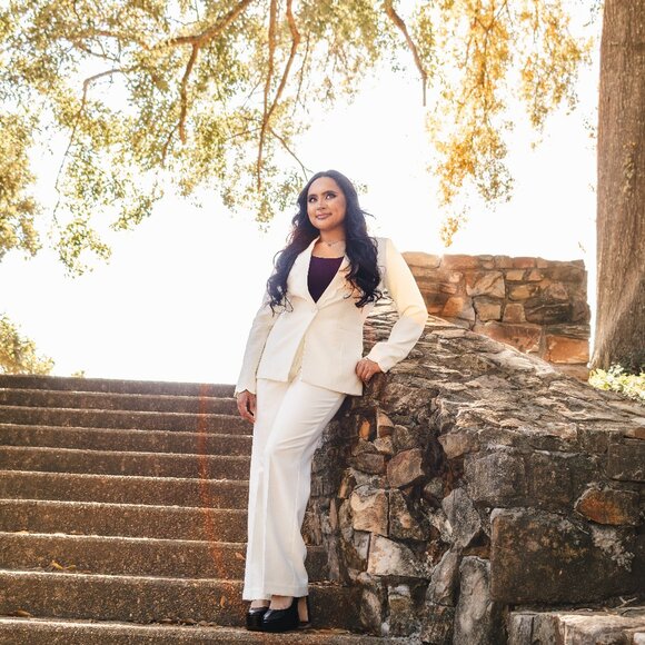 Unlisted UPTOWN GIRL Fashion Item! - Picture 7 of 7